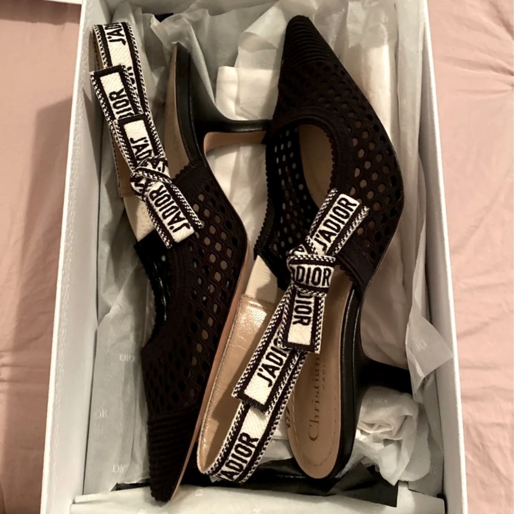 Dior embroidered res